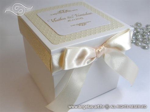 white wedding cake box
