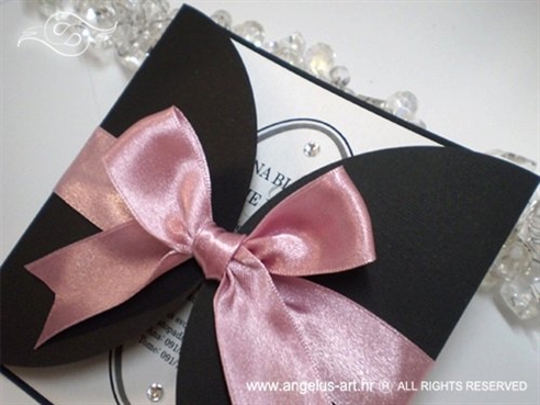 crno roza pozivnica za vjenčanje sa satenskom mašnom