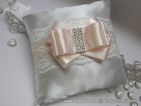 wedding ring pad white peach